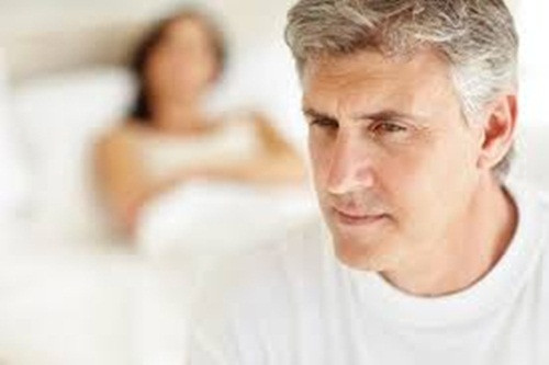 Cải thiện năng lực quý ông. Không chỉ có tiếng trong việc điều trị ung thư, các quý ông muốn tăng khả năng giường chiếu cũng nên dùng riềng bởi nó có khả năng hối thúc tinh trùng di chuyển cũng như tăng lượng binh tinh. Ảnh: HP.