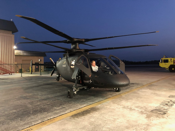 Dự án S-97 Raider được khởi động từ khoảng năm 2010 nhằm tìm kiếm dòng trực thăng trinh sát mới cho Lục quân Mỹ. Đến nay, dự án này đã tiêu tốn khoảng 200 triệu USD, đơn giá một chiếc ước tính 15 triệu USD. Nguồn ảnh: Sikorsky