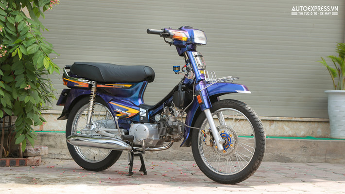 Cái tên Dream II đã gắn liền với những thế hệ sinh sống trong những năm 1990, từ người già cho đến trẻ nhỏ. Hiện nay, ngoài thú chơi sưu tầm Honda Dream "zin" hay dọn về nguyên bản, giới trẻ trong nước còn độ mẫu xe huyền thoại theo phong cách thể thao, hiện đại hơn.