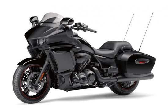 Theo công bố từ hãng xe máy Yamaha, Star Eluder 2018 được phân phối ra thị trường với 3 tùy chọn màu sắc: bạc Liquid Sliver, xanh dương Impact Blue và đen Raven. Hiện giá bán của Star Eluder 2018 từ 22.499 USD cho bản tiêu chuẩn và giá 23.999 USD cho bản được trang bị gói GT.