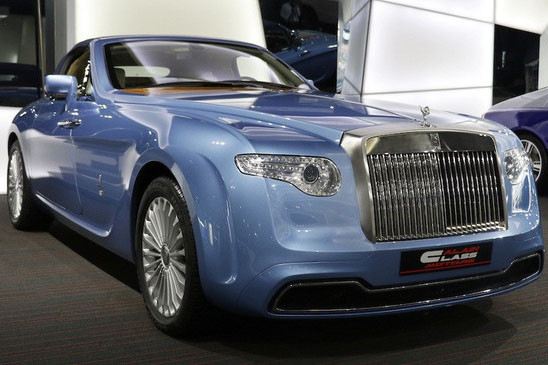 Hãng siêu xe sang Rolls-Royce và Pininfarina đã khiến giới chơi xe trên thế giới phải “đứng ngồi không yên” khi vén màn “Kiệt tác” mang tên Hyperion. Chiếc xe đặc biệt Rolls-Royce Hyperion đang được chào bán tại một đại lý cao cấp ở Các Tiểu vương quốc Ả Rập thống nhất với giá bán lên tới 2,39 triệu USD (tương đương khoảng hơn 54 tỷ đồng).