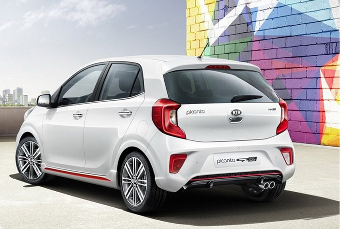 Kia Morning là mẫu xe nhỏ ăn khách tại thị trường Việt Nam và là mẫu xe chiếm tới gần 50% thị phần của THACO KIA. Với mức giảm này, Kia Morning hứa hẹn sẽ vượt mặt được "người đồng hương" Hyundai Grand i10 thống trị phân khúc xe cỡ nhỏ.
