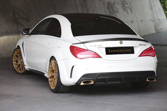 Hiệu năng khí động học của SAPPHIRE LM45-410 Turbo có sự cải thiện nhẹ với cánh đuôi dạng nẹp trên nắp khoang hành lý và cánh lướt gió dưới cản sau bằng sợi carbon.