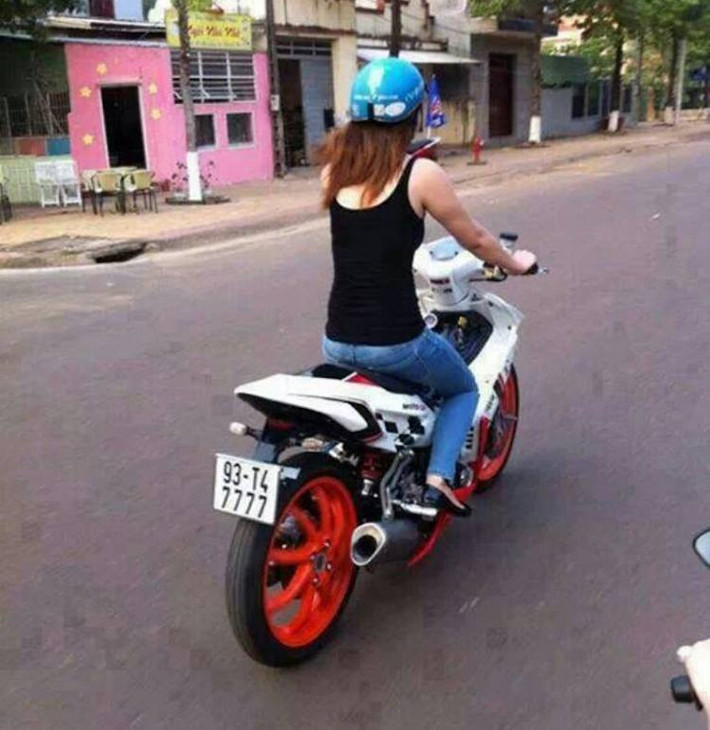 Quảng Nam đất thép thành đồng Chín hai (92) số mới tiếp dòng thời gian Chín ba (93) đất mới khai hoang Đó là Bình Phước bạt ngàn cao su Bạc Liêu mang số chín tư (94) Bắc Cạn chín bảy (97) có từ rất lâu