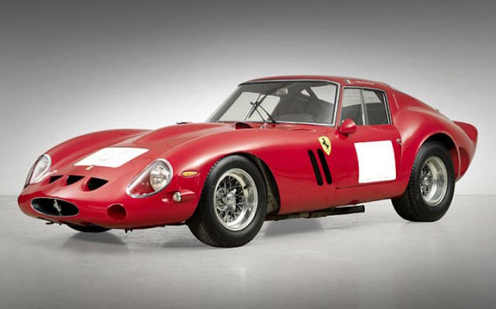 Ferrari 250 GTO đời 1962, được bán với giá chốt 12,8 triệu USD vào năm 2014 (tương đương 856,48 tỷ đồng theo tỷ giá hiện nay).