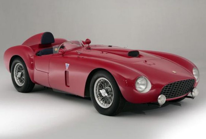 Ferrari 375+ Spider Competizione đời 1954, được bán với giá chốt 18,4 triệu USD vào năm 2014 (tương đương 413,63 tỷ đồng theo tỷ giá hiện nay).