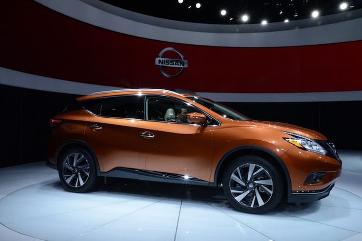 Nissan tin tưởng rằng với hộp số công nghệ mới cùng trọng lượng nhẹ hơn, Murano 2016 sẽ có mức tiêu thụ nhiên liệu thấp hơn tới 20% so với thế hệ cũ.