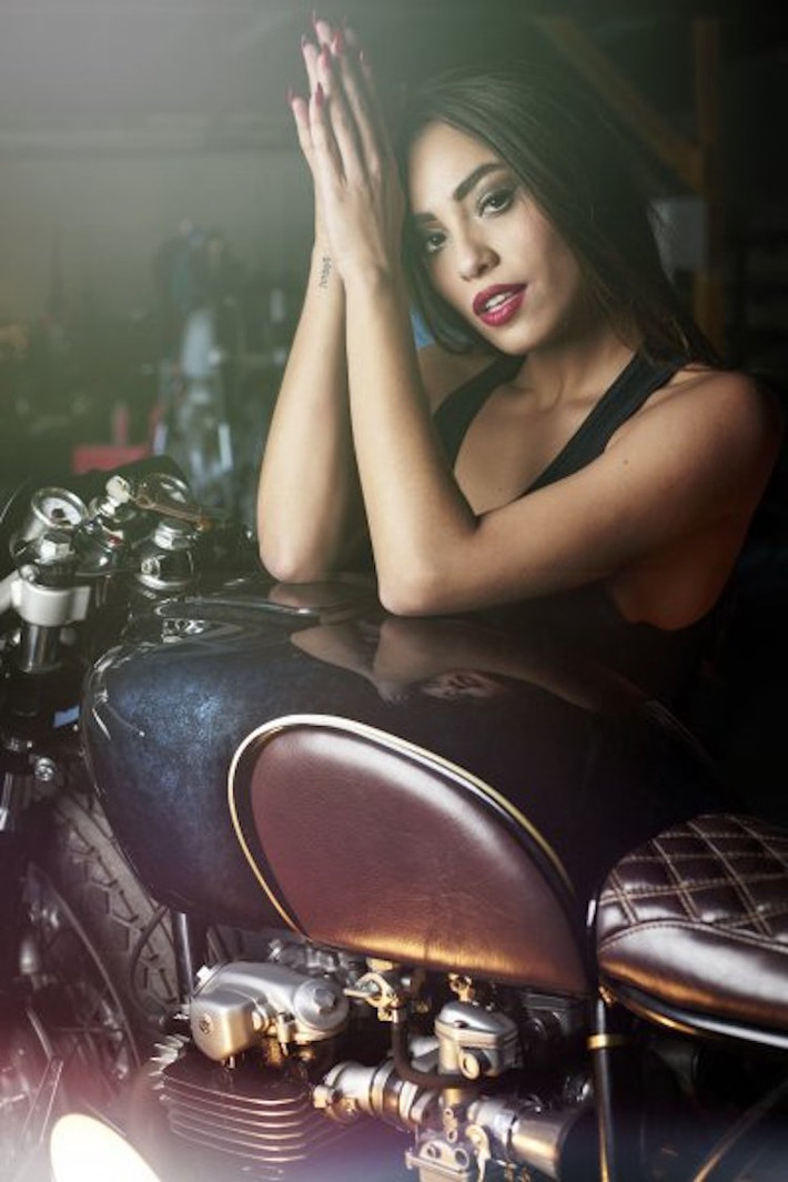 Dù là lần đầu tiên độ lại xe Nhật "4 máy" nhưng Old Empire Motorcycles đã thể hiện khả năng của mình xuất sắc qua bản độ CB550 Ripon.