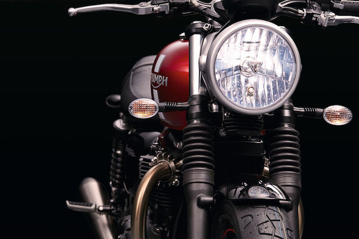 Cũng giống như các dòng xe vừa được giới thiệu của Triumph, Street Twin có thiết kế tổng thể mang đậm phong cách cổ điển, đã gắn liền với dòng Bonneville của hãng trong nhiều năm qua.