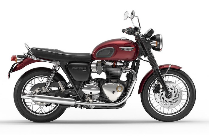Mặc dù mang kiểu dáng cổ điển nhưng Bonneville T120 đã được trang bị đầy đủ các công nghệ hỗ trợ điện tử trên những chiếc xe máy hiện đại, có thể kể tới bao gồm hệ thống kiểm soát lực kéo, ABS, tay ga điện tử, hệ thống lái 2 chế độ Road & Rain...