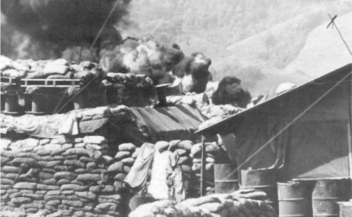 Sân bay Khe Sanh nằm trong căn cứ quân sự Khe Sanh của Mỹ bị quân chủ lực của ta tấn công bằng pháo hạng nặng trong năm 1968. Nguồn ảnh: Wiki.