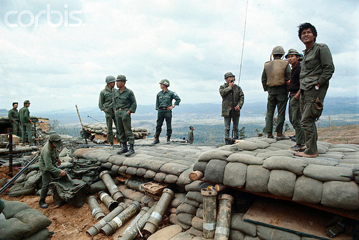 Chiến dịch trên được thực hiện vào năm 1971 - khi mà Mỹ đã gần như "rút một chân" ra khỏi chiến tranh Việt Nam nên binh lính Mỹ không tham dự chiến dịch này trên mặt đất mà tham dự từ trên không - với nhiệm vụ không vận. Nguồn ảnh: Corbis.