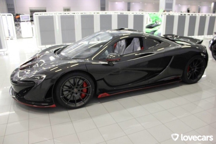 Từ năm ngoái, hãng xe Anh quốc McLaren đã công bố kế hoạch tạo ra 20 chiếc siêu xe P1 Carbon Series, tuy nhiên trên thực tế chỉ có 5 chiếc sẽ được chế tạo.