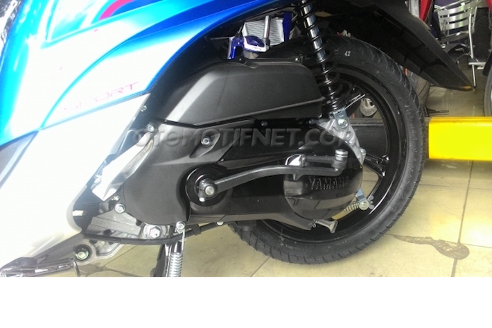 Trênphiên bản 2016 mới, Fino vẫn sở hữu động cơ Blue Core 4 thì 1 xi-lanh 125 cc làm mát bằng không khí, phun xăng điện tử, với công suất 9,38 mã lực tại vòng tua 8.000 vòng/phút và mô-men xoắn cực đại 9,6 Nm tại 5.500 vòng/phút.
