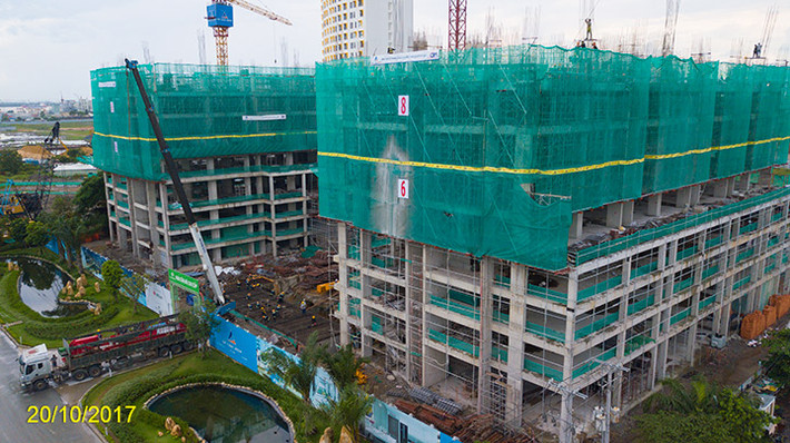 Theo giới thiệu của chủ đầu tư tập đoàn Đất Xanh, Luxgarden gồm 2 tòa nhà cao 25 tầng với 500 căn hộ, quy mô dân số khoảng 1.200 người. Ảnh: Internet