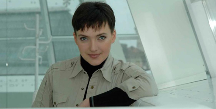 Savchenko sau đó được Tổng thống Nga Putin ra quyết định trao trả tự do về nước.