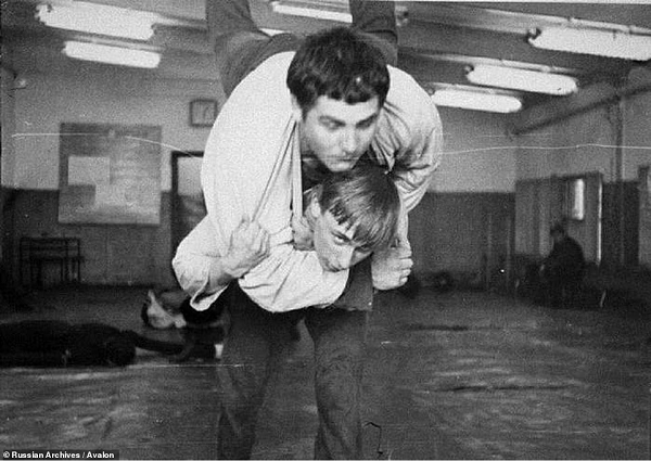 Putin được cho là đã phá kỷ lục ở bộ môn Judo khi là người Nga đầu tiên được phong bát đẳng.
