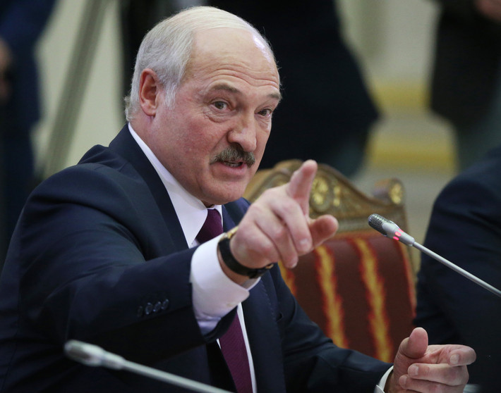 Tổng thống Belarus nổi tiếng là một chính khách chống tham nhũng quyết liệt, từng được bầu làm Chủ tịch Ủy ban chống tham nhũng của Quốc hội Belarus vào năm 1993.