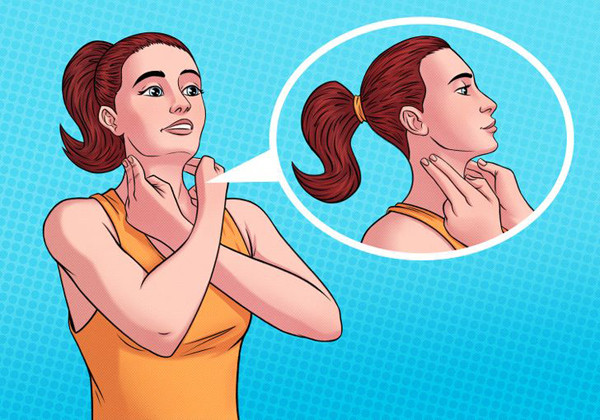 Massage hạch bạch huyết: Buổi sáng thức dậy với gương mặt sưng phù, bạn nên massage nhẹ nhàng để máu lưu thông tốt hơn. Khi thực hiện, bạn bắt chéo tay giống trong hình, đặt ngón tay vào 2 bên đầu gáy.