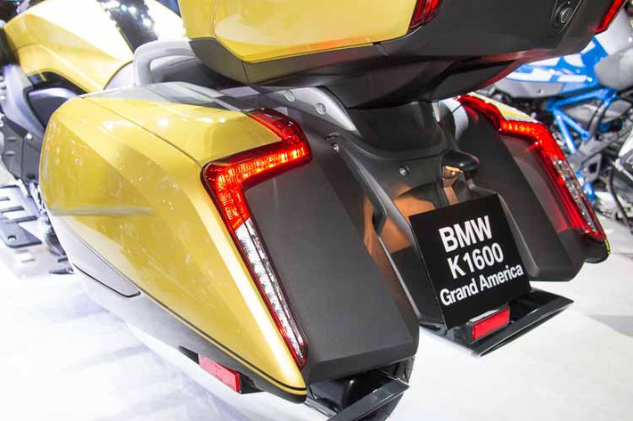Dự kiến xe sẽ chính thức được bán ra thị trường vào nửa cuối năm nay và cạnh tranh trực tiếp với đối thủ Honda GoldWing Tour 2018 DCT.