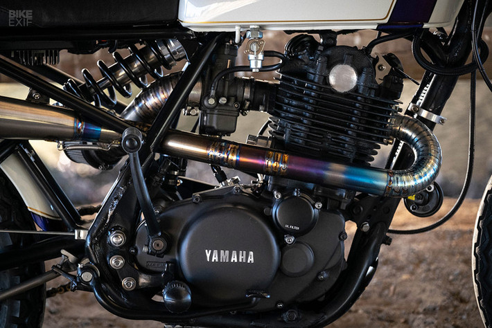 Động cơ được đại tu, xoáy xylanh bởi lò độ Cafe Racer và Greg Ball Engineering. Dung tích tăng lên 535 cc cùng với trục cam, lò xo xupap và cò mổ mới. Mẫu độ dùng chế hòa khí 40 mm Dell’Orto.