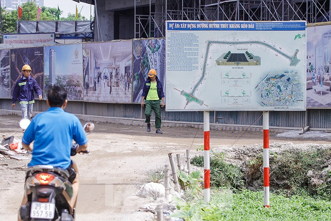 Như vậy, tuyến đường Huỳnh Thúc Kháng kéo dài được triển khai sau 15 năm "đắp chiếu". Người dân kỳ vọng nhiều vào tuyến đường này được hoàn thành vào năm 2020.