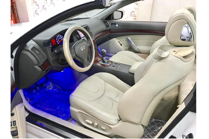 Sau hơn nhiều năm sử dụng, hiện tại chiếc G37 mui trần này đã được thay mâm đồ chơi thay cho bộ mâm 18 inch nguyên bản theo xe. Hiện chưa rõ chủ nhân có còn giữ lại mâm “zin” hay không, nếu mất đi mâm nguyên bản thì nó có thể làm giảm độ chất và cả giá trị của xe.
