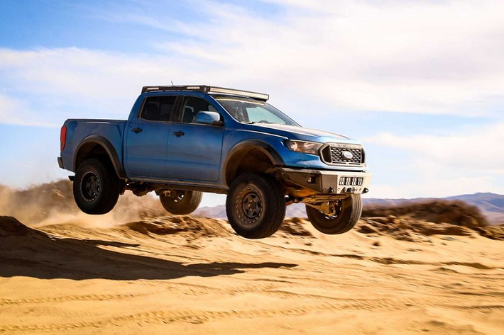 Tổng chi phí độ cho phiên bản này Ford Ranger Prorunner độ này lên tới 15.948 USD (370 triệu đồng), trong đó bao gồm mức phí lắp đặt là 4.375 USD (hơn 100 triệu đồng).