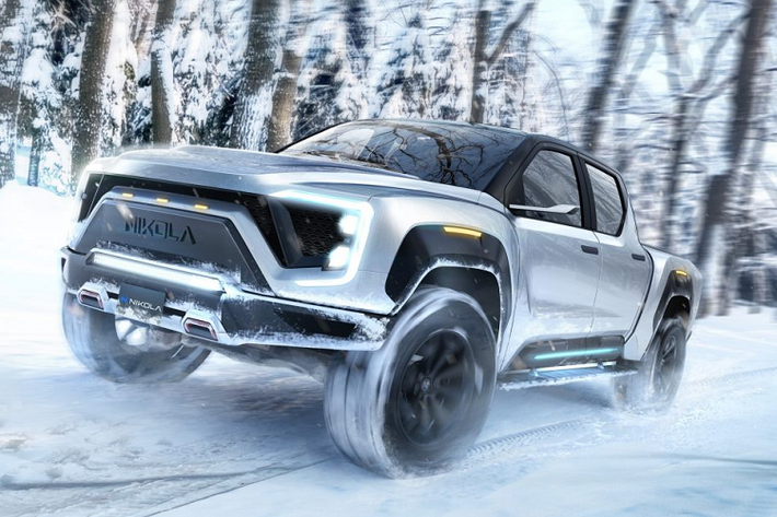 Nikola trang bị cho chiếc bản tải của mình viên pin li-ion dung lượng 160 kWh, có khả năng giúp xe hoạt động tối đa 483 km. Ngoài ra, tùy chọn nhiên liệu hydro cũng được cung cấp, có thể giúp xe hoạt động lên đến 900 km mới cần phải sạc lại. Người lái có thể dễ dàng điều chỉnh các chế độ lái khác nhau thông qua một nút bấm. Năng lượng từ nhiên liệu của xe có thể sử dụng trong suối 12 giờ. Giá xe Nikola Badger chưa được công bố chính thức.