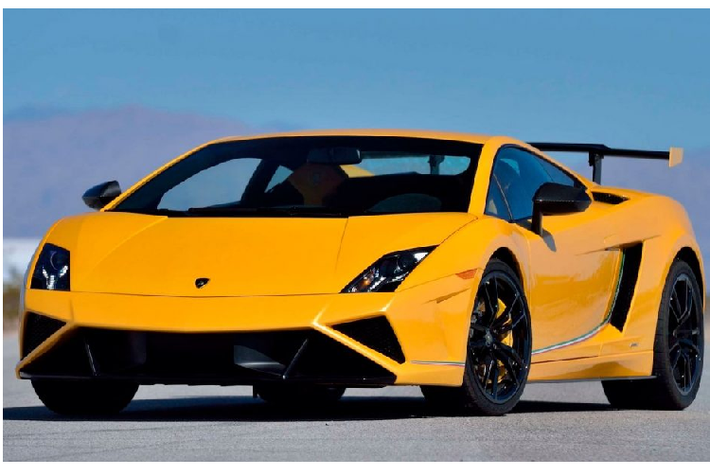 Vào năm 2012, hãng siêu xe Ý từng cho ra mắt chiếc Lamborghini Gallardo LP 570-4 Super Trofeo được thiết kế dành riêng cho việc chạy trong trường đua, với đầy đủ những cải tiến hấp dẫn nhất tại thời điểm đó.