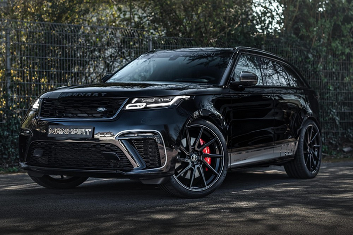 Hồi tháng 2 năm nay, Land Rover đã hé lộ phiên bản xe đắt giá hàng đầu mang tên Range Rover Velar SVAutobiography Dynamic Edition. Được phát triển bởi bộ phận Land Rover Special Vehicle Operations, mẫu xe Range Rover Velar phiên bản giới hạn này có trang bị động cơ siêu nạp V8 dung tích 5.0 lít sản sinh 550 mã lực, cho phép chiếc SUV hạng sang gia tốc từ 0-100 km/h trong 4,3 giây trước khi đạt tốc độ tối đa 273,6 km/h.