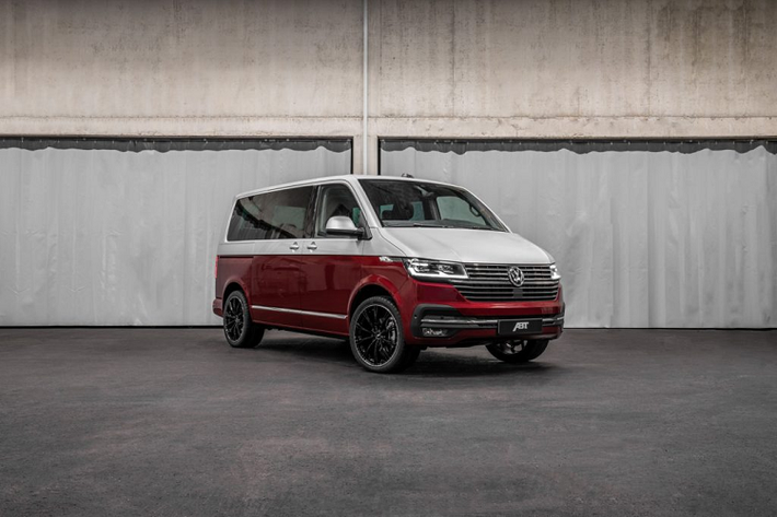 Với chiếc xe minibusVolkswagen T6 này, ABT gần như không nâng cấp bất cứ chi tiết nào bên ngoài hay bên trong của xe, thay vào đó, hãng lại tập trung cải thiện hiệu năng động cơ. Hãng độ này hiện đã ra mắt một gói nâng cấp dành cho động cơ 2.0 TDI của xe.