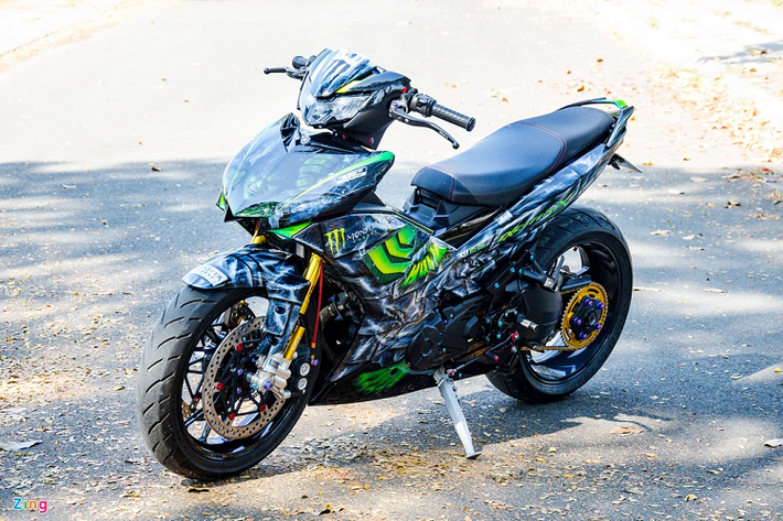 Ra mắt cuối năm 2014, mẫu xe côn tay Yamaha Exciter 150 thay thế cho Exciter 135 - mẫu xe giúp Yamaha thống trị phân khúc xe côn tay phổ thông tại Việt Nam. Tương tự Exciter 135, Exciter 150 được các dân chơi lựa chọn để cho ra đời những bản độ độc đáo.