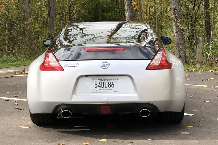 Về mảng vận hành, Autoblog cho biết, xe Nissan 370Z thế hệ mới sở hữu động cơ V6 3.0L tăng áp kép từ Infiniti Q50/Q60 400 Red Sport sẽ được sử dụng cho Z mới đi kèm hộp số tự động 9 cấp tiêu chuẩn hoặc sàn tùy chọn. Công suất dự kiến của hệ thống được Nissan tuyên bố là dao động quanh mức 500 mã lực cho phiên bản Nismo.