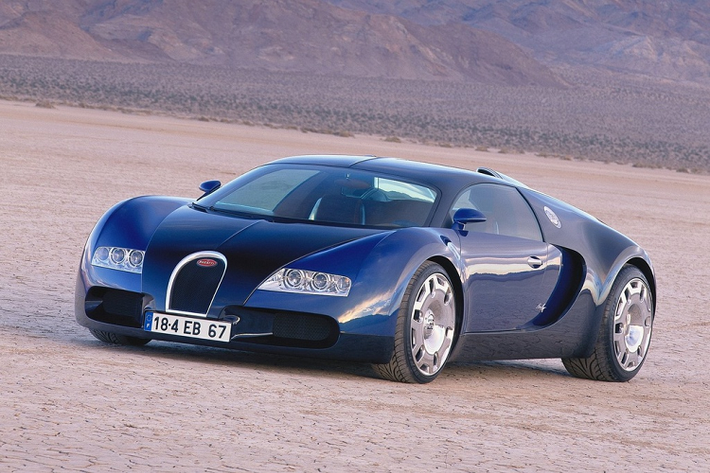 Cũng trong khoảng thời gian từ tháng 10/1998 đến 9/1999, Bugatti đã giới thiệu 3 mẫu xe ý tưởng do Giugiaro thiết kế và trang bị động cơ W18 được phát triển bởi tập đoàn mẹ Volkswagen. Đó là Bugatti EB118, Bugatti EB218 và Bugatti 18/3 Chiron.