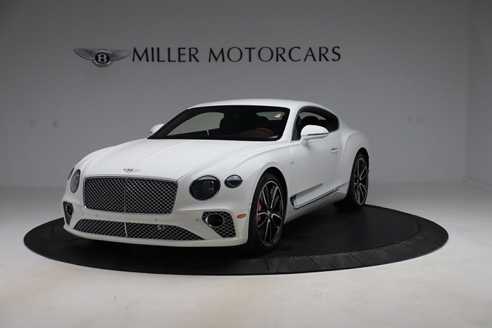 Ngoài các chi tiết kể trên, kiểu dáng thiết kế của Bentley Continental GT V8 gần như xe vẫn giống phiên bản GT W12.
