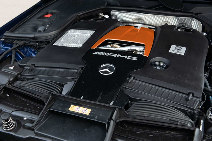 G-Power cho biết những nâng cấp này giúp Mercedes-AMG GT 63 cải thiện hiệu suất và phân phối mô-men xoắn, tối ưu hóa động cơ và mức tiêu thụ nhiên liệu.