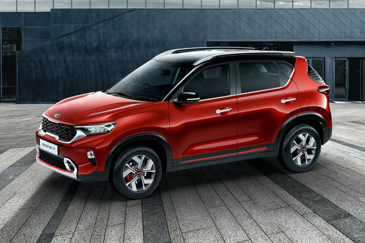 Theo đó, vào ngày 20/8 vừa qua, KIA Motors đã chính thức mở bán mẫu Sonet 2021 tại thị trường Ấn Độ với số tiền đặt cọc ban đầu là 25.000 Rupee (khoảng 8 triệu đồng). Đáng nói, chỉ sau vỏn vẹn 24h mở bán, KIA Sonet 2021 mới đã ghi nhận số đơn hàng kỷ lục từ trước tới nay của KIA tại Ấn Độ với 6.523 đơn hàng. Đây là một tín hiệu rất lạc quan của mẫu crossover cỡ nhỏ này.