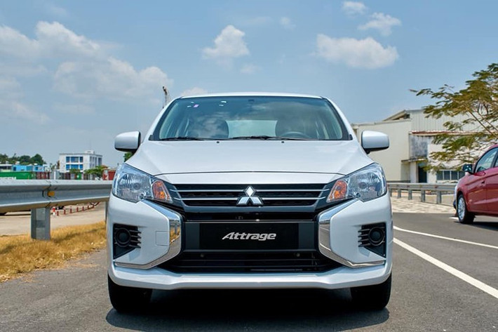 Với kết quả này, Mitsubishi Attrage 2020 mới dù chưa thay đổi thứ hạng trong phân khúc nhưng đang bám đuổi xít sao Honda City và gây sức ép lên đối thủ này khi chênh lệch doanh số chỉ còn 58 xe. Đây được coi là thành tích tốt nhất kể từ trước tới nay với Attrage và những điều trên là tín hiệu tốt cho thấy Attrage có thể vươn lên mạnh mẽ trong thời gian tới.
