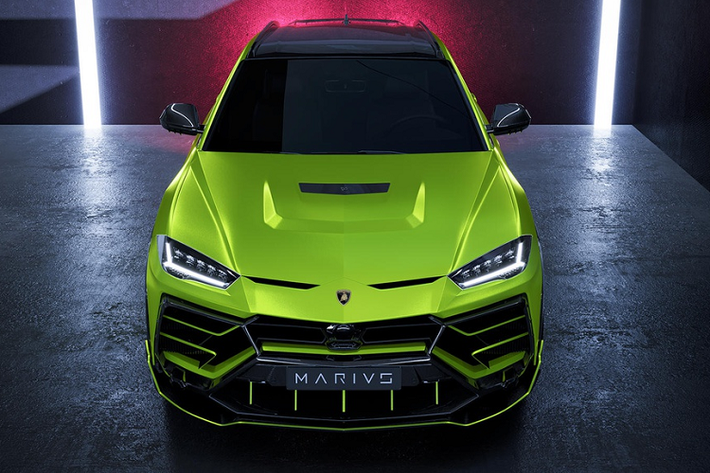 Siêu SUV có khả năng chạy nước rút 0-100 km/h chỉ trong 3,6 giây, trước khi đạt tốc độ tối đa 305 km/h. Đây là một trong những chiếc SUV nhanh nhất thế giới.