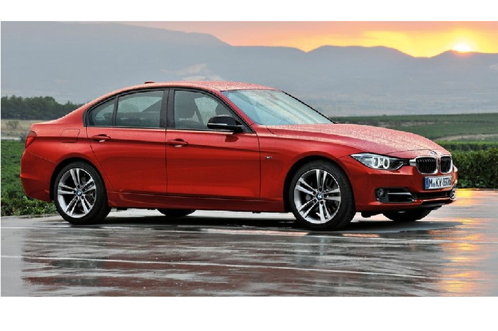 Theo đó, BMW 3-Series thế hệ mới nhất được giảm 24 triệu đồng với bản 330i Sport Line, còn 2,165 tỷ đồng. Còn 3-Series đời F30 được giảm tới 300 triệu đồng: bản 320i giảm còn 1,319 tỷ đồng.