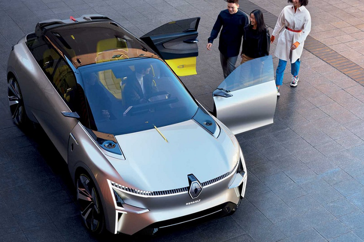 Riêng cái tên đã không giống với concept thông thường. Renault cho biết Morphoz kết hợp đặc điểm của sedan, SUV và coupe tạo thành thiết kế độc đáo, hiệu quả và dễ sử dụng. Concept này được tích hợp trí tuệ nhân tạo, tự lái cấp độ 3 (Level 3), chạy điện hoàn toàn. Xe Renault Morphoz mới được phát triển trên nền tảng mới CMF-EV dùng chung cho toàn bộ xe điện mới của Renault.