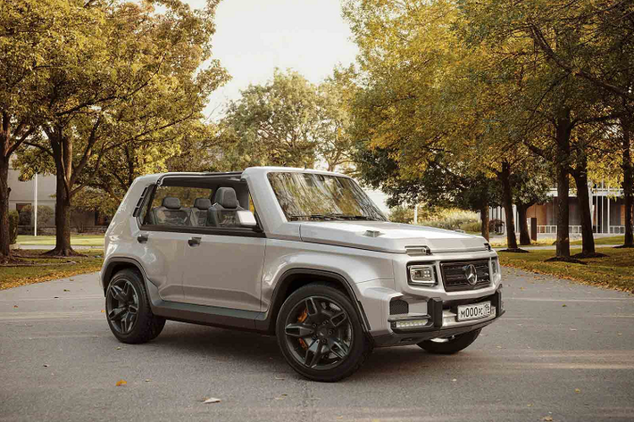 Cả hai mẫu xe Mercedes G-Class và Lada Niva (còn gọi là Lada 4x4) là 2 trong số những mẫu xe SUV off-road biểu tượng nhất của mọi thời đại.