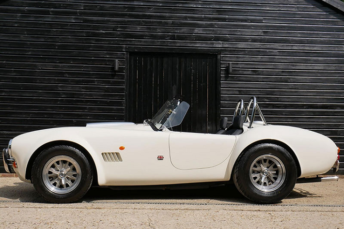 Gần đây, thương hiệu này đã công bố về việc “hồi sinh” mẫu xe cổ điển AC Cobra Superblower trong thời gian tới và chính là bản làm lại của AC Cobra 378 Superblower MkIV. Chiếc xe được trang bị khung gầm dạng thang, hệ thống treo đa liên kết phía trước và phía sau với giảm xóc lò xo. Xe còn được trang bị thanh chống lật ở cả hai trục, phanh đĩa thông gió và được trang bị một bộ vi sai chống trượt.