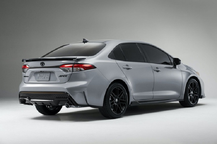 Mẫu xe sedan Toyota Corolla Apex Edition 2021 được nhà sản xuất trang bị rất nhiều công nghệ cũng như vật liệu chế tạo đặc biệt, góp phần mang tới cho người lái những cảm xúc thực sự ấn tượng.