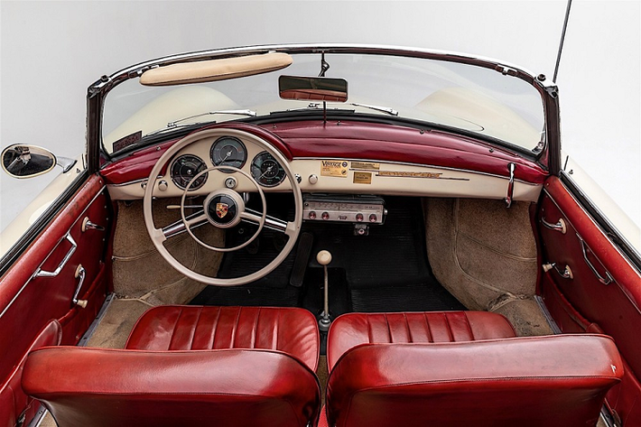 Cụ thể hơn, dòng sản phẩm Porsche này được đưa vào sản xuất trong năm 1955 và chỉ kéo dài 4 năm, và trong năm cuối cùng, 1959, nó được bổ sung thêm biến bản mui trần.