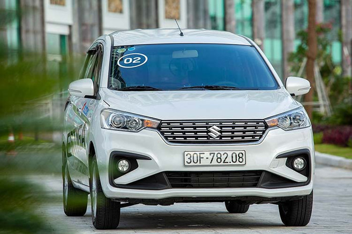 Do đó, nếu muốn giúp Ertiga đấu lại Mitsubishi Xpander với doanh số thường xuyên vượt ngưỡng 2.500 xe trong vài tháng gần đây, Suzuki Việt Nam sẽ cần phải tập trung hơn vào mảng nhập khẩu, thông quan.