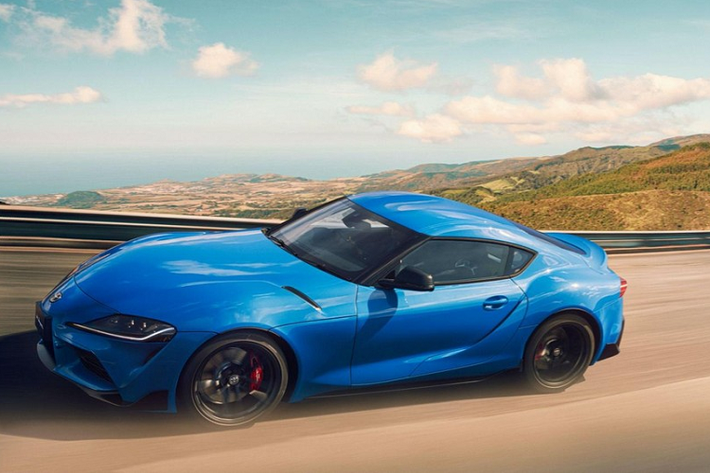 Toyota GR Supra thế hệ mới đã lần đầu tiên trình làng vào hồi tháng 1 năm ngoái. Sau hơn 1 năm, hãng Toyota đã vén màn phiên bản mới của dòng xe thể thao này tại thị trường quê nhà Nhật Bản.