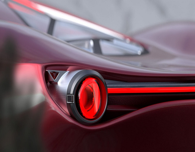 Ở phía trước, RX -10 Vision Longtail vẫn giữ lưới tản nhiệt đặc trưng của Mazda bên cạnh đèn pha LED, nhưng thiết kế này không giống với bất kỳ dòng xe hiện hành nào của Mazda.
