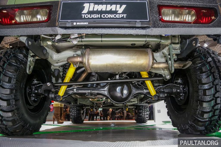 Nguồn tin này cũng tiết lộ thêm rằng Maruti đang hướng tới số lượng sản xuất hàng tháng từ 4000 đến 5000 chiếc Jimny, 6 tháng sau khi được xuất khẩu, mẫu xe này sẽ được tung ra thị trường Ấn Độ. Giá xe Suzuki Jimny 2020 khoảng dưới 1 triệu Rupee (tương đương 320 triệu đồng).